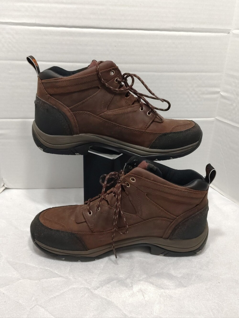Ariat Terrain H02 Boots, Men # 13D, Waterproof - Picture 3 of 12
